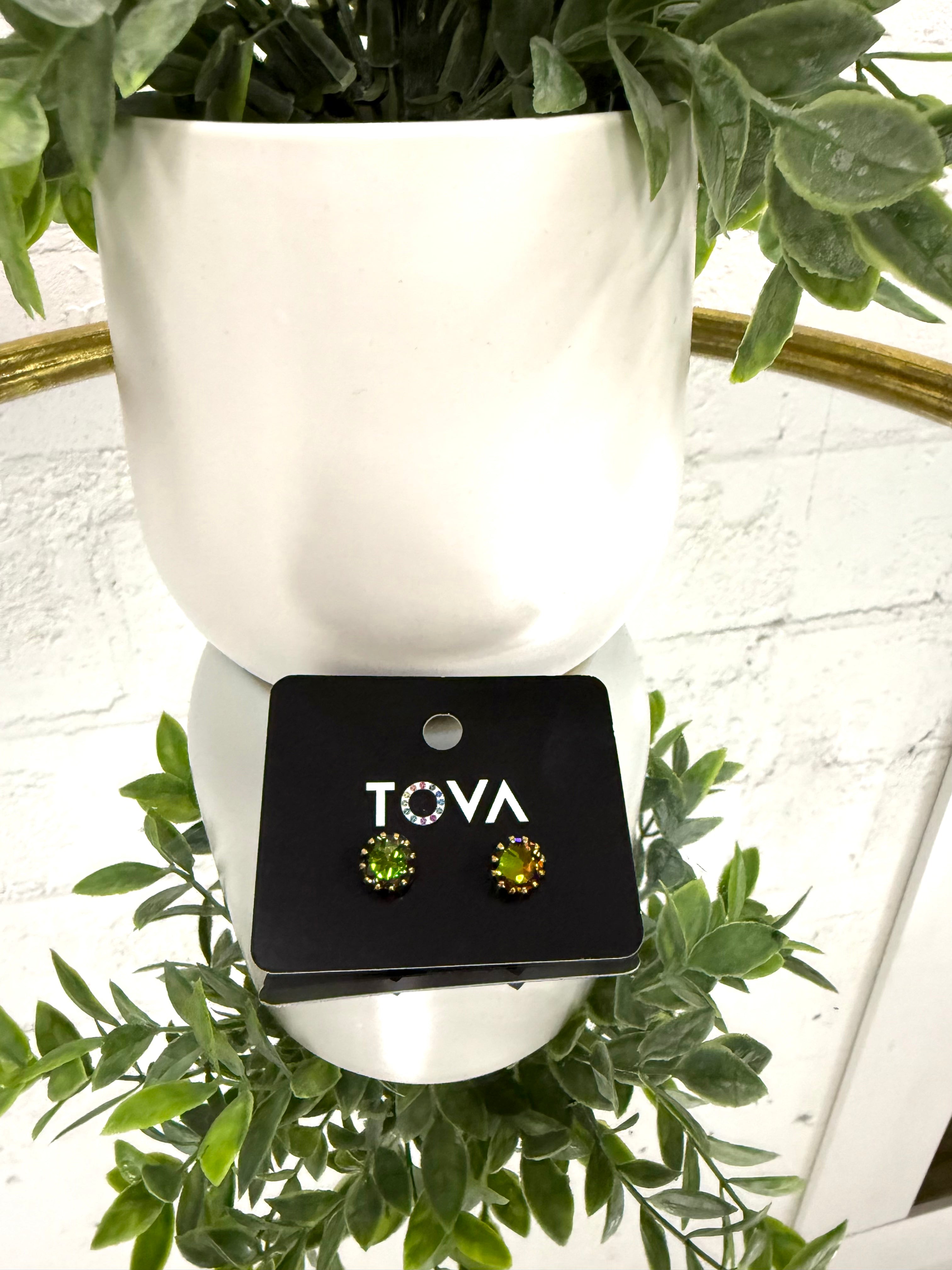 Tova Chrisley Studs!