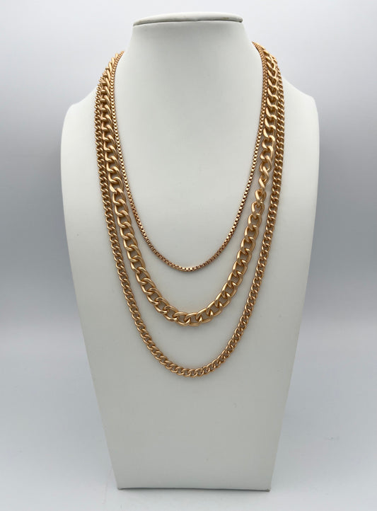 Wrenlee Necklace in Matte Gold