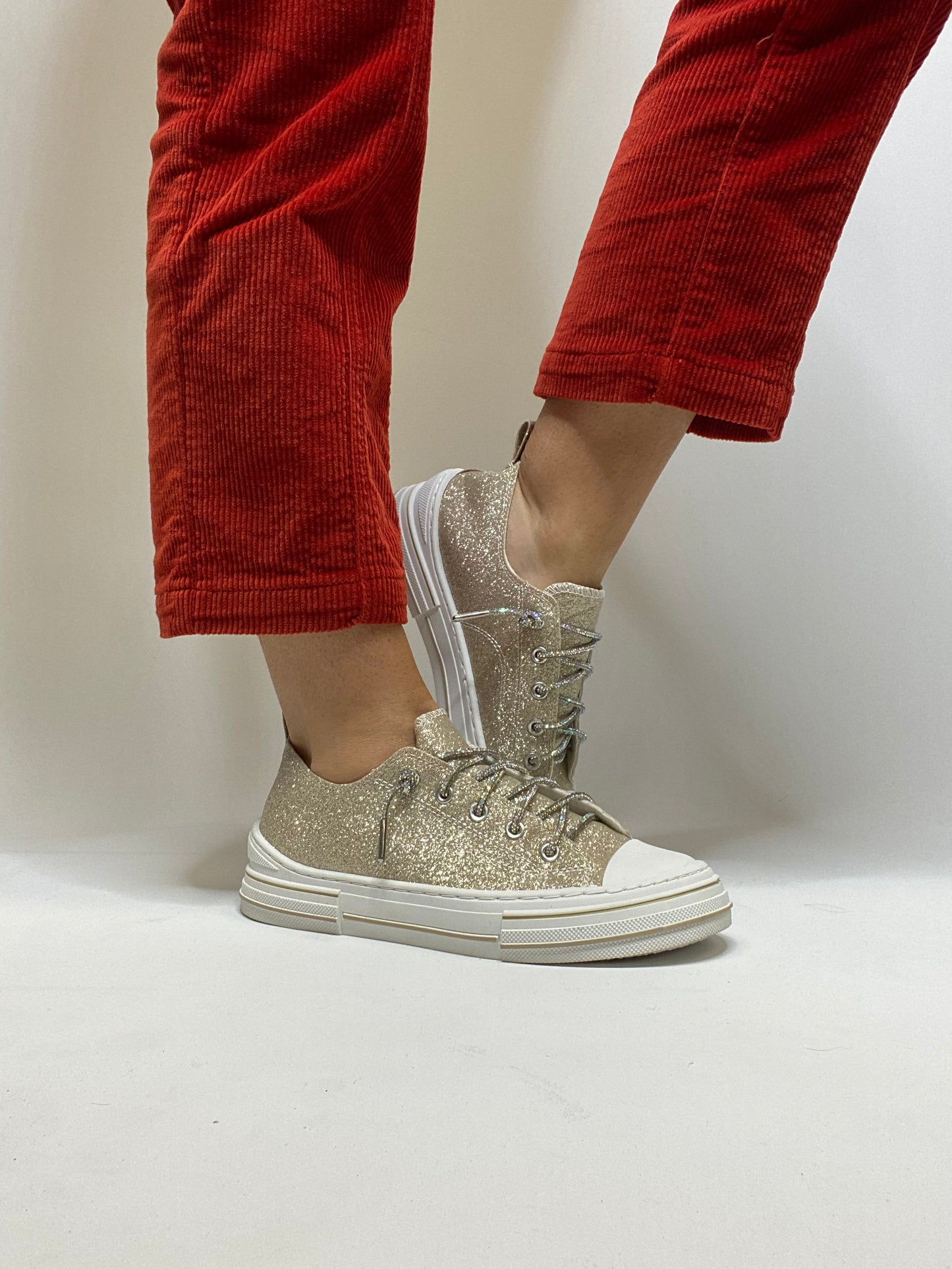 Very G Gold Glitter Aman Sneakers