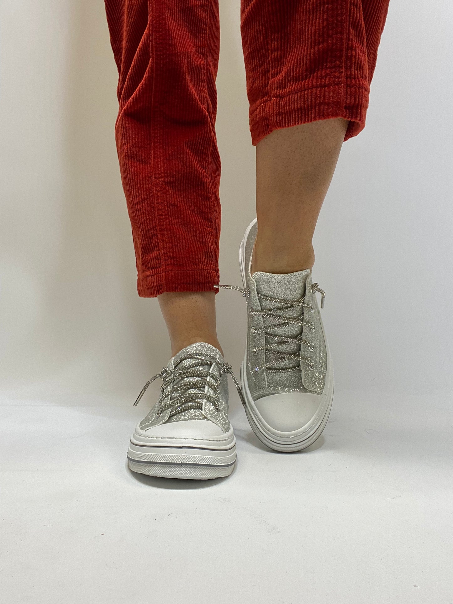 Very G Silver Glitter Aman Sneakers