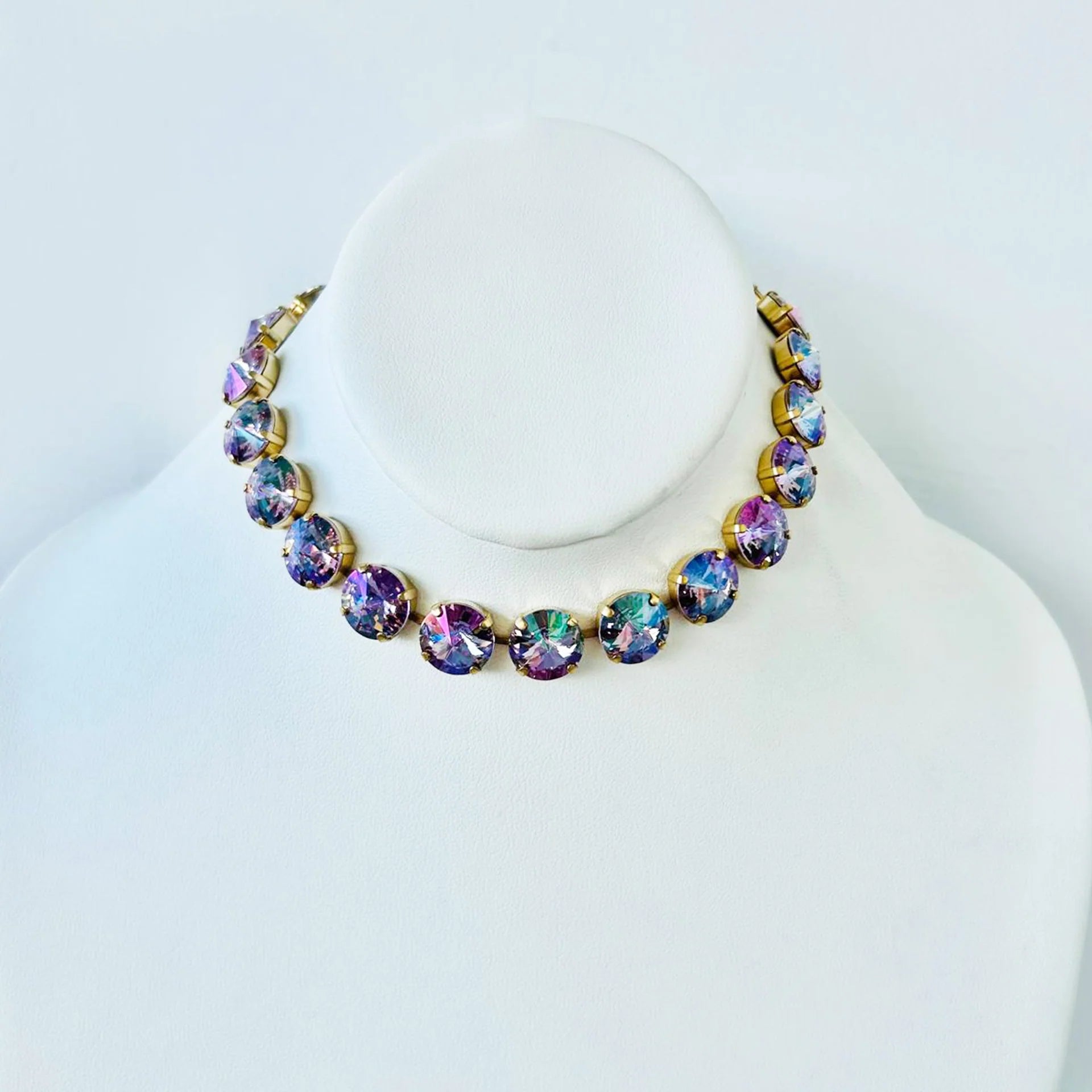 Tova Sofia Choker In Violet Glimmer