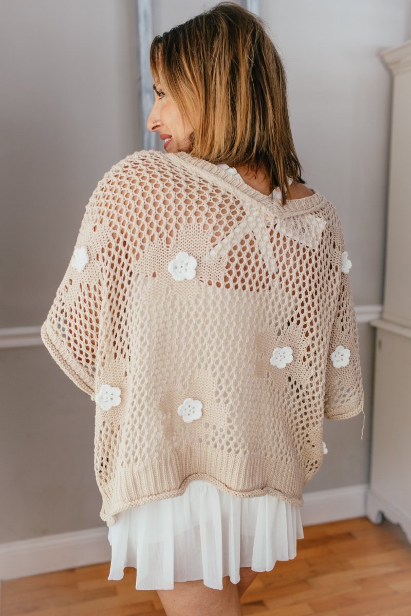 Barefoot Daisy Top - Macoma Boutique130 Sweaters