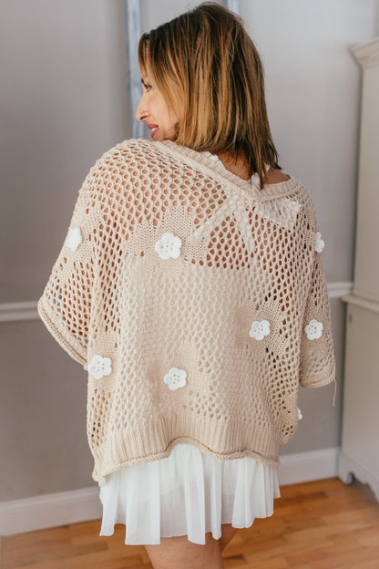 Barefoot Daisy Top - Macoma Boutique130 Sweaters