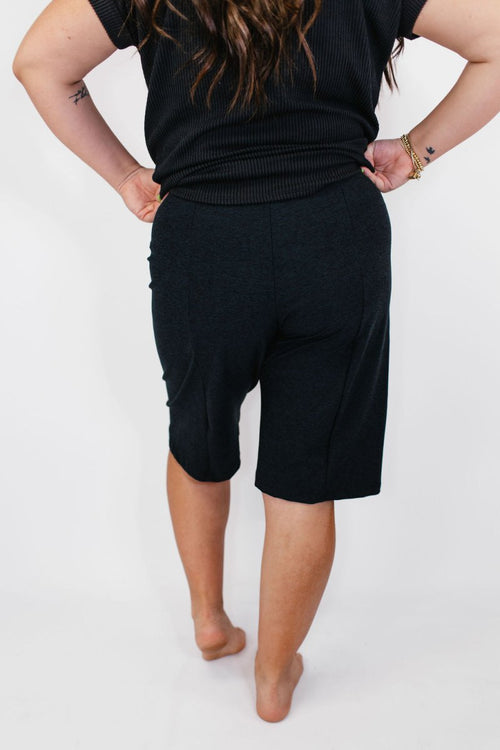 Barrel Shorts in Black - Reg/Curvy - FINAL SALE - Macoma Boutique180 Shorts
