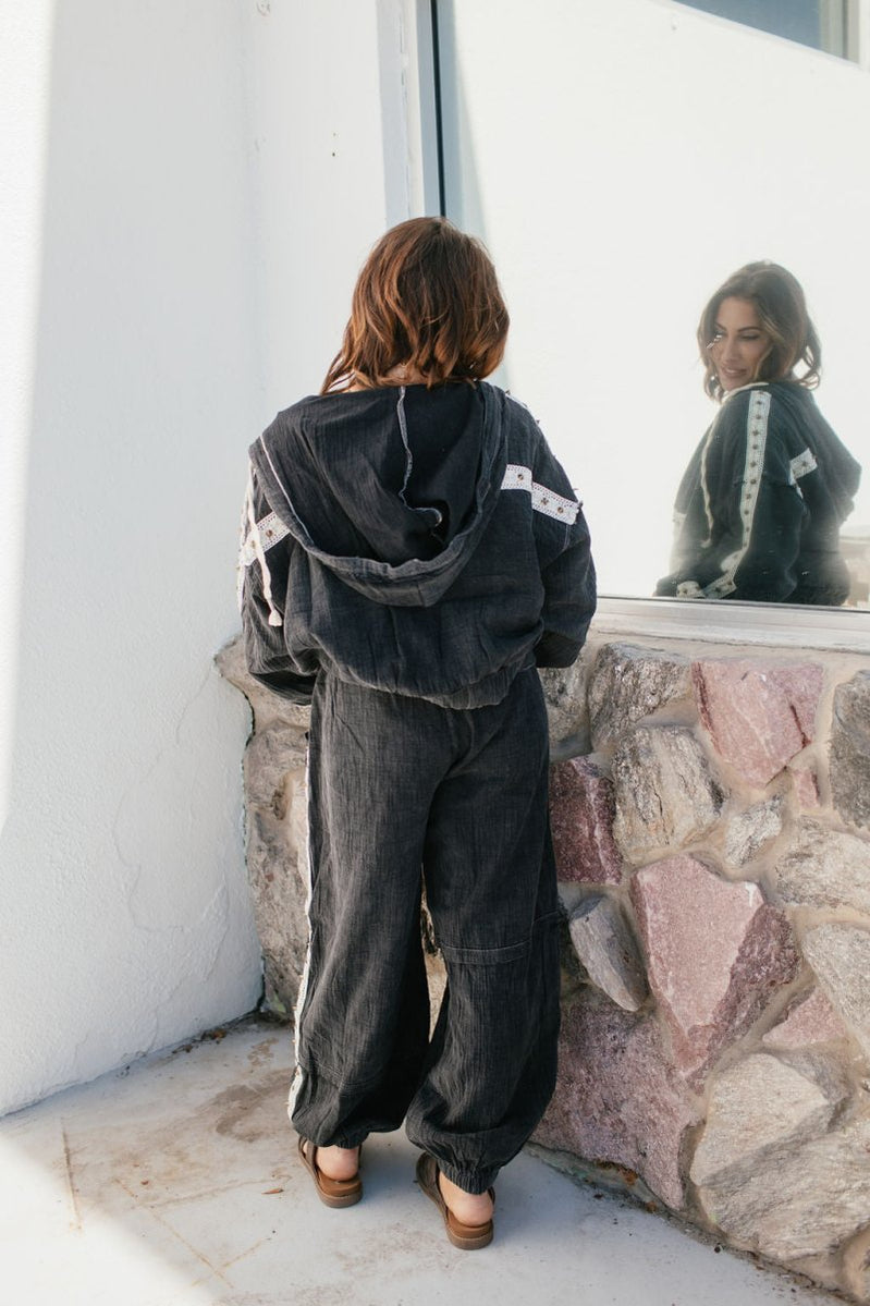 BLACK FRIDAY DEAL: Free Falling Pants In Black