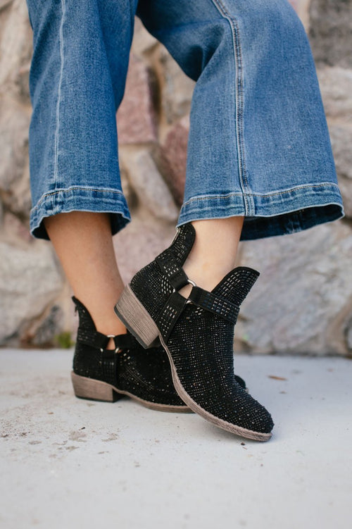 BLACK FRIDAY DEAL: Very G Black Raquel Boots - Macoma Boutique303 Mules & Boots