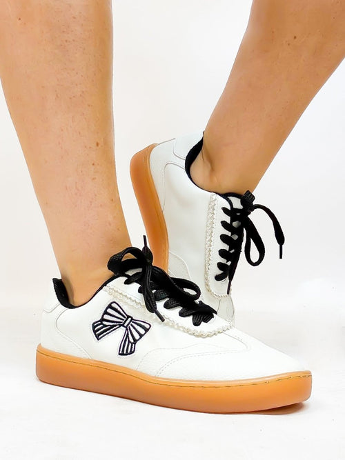 Black Jessie 2 Sneakers FINAL SALE - Macoma Boutique301 Sneakers