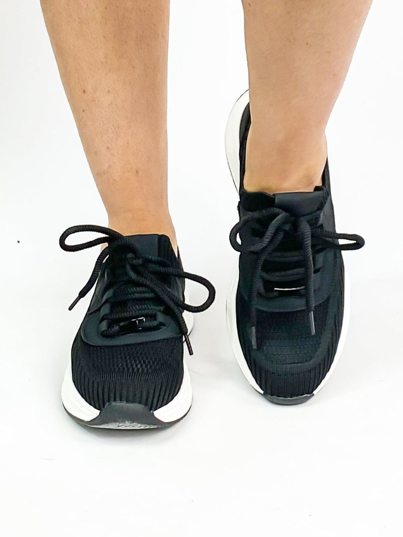 Black Stride Shoes
