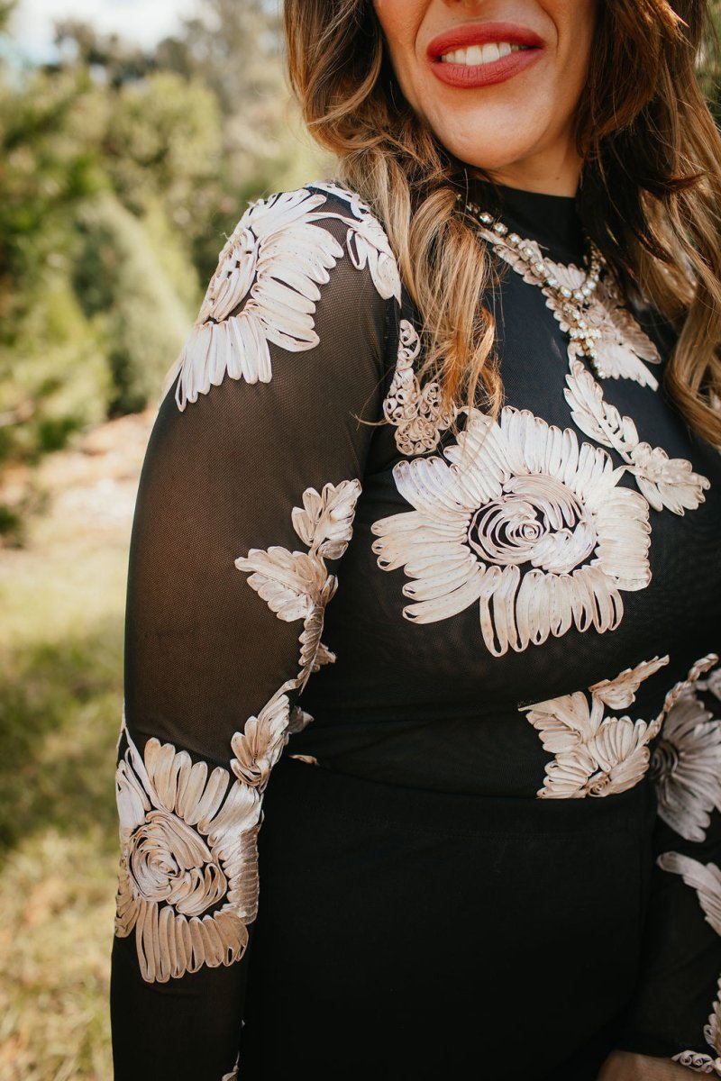 Bloom Boldly Top In Black - Macoma Boutique120 Long Sleeve