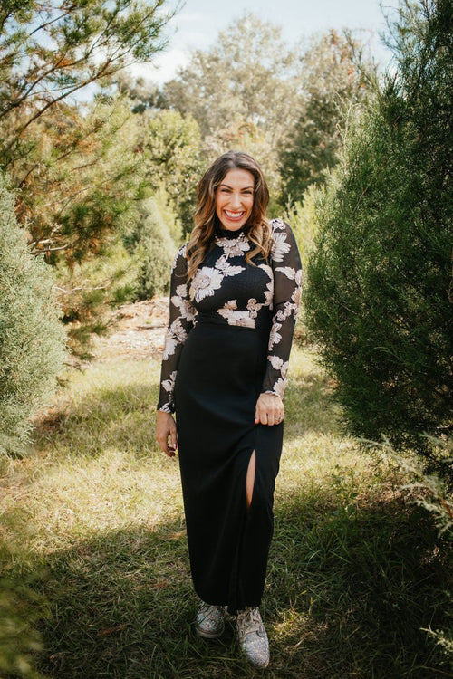 Bloom Boldly Top In Black - Macoma Boutique120 Long Sleeve