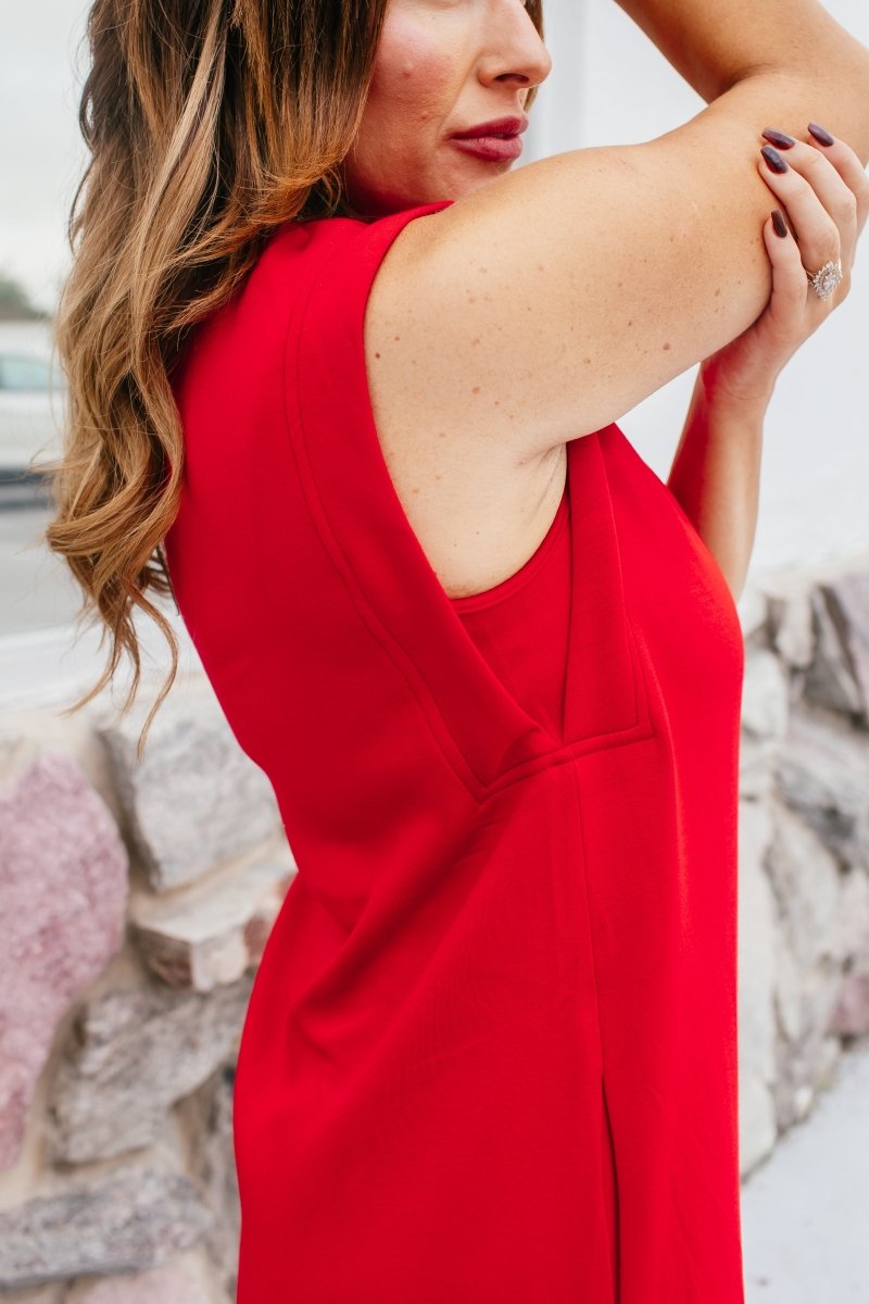 Chic & Simple Dress In Red - Macoma Boutique250 Dresses