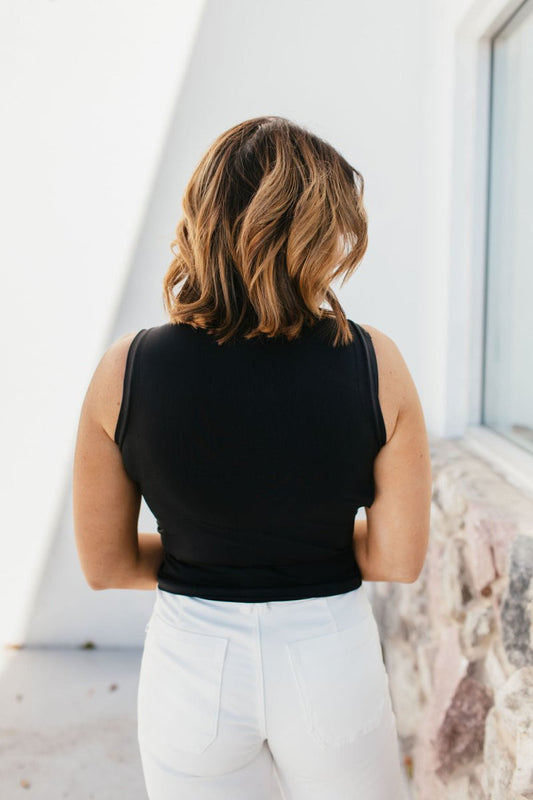 Clean Cut Mock Neck Tank In Black - Macoma Boutique100 Short Sleeve