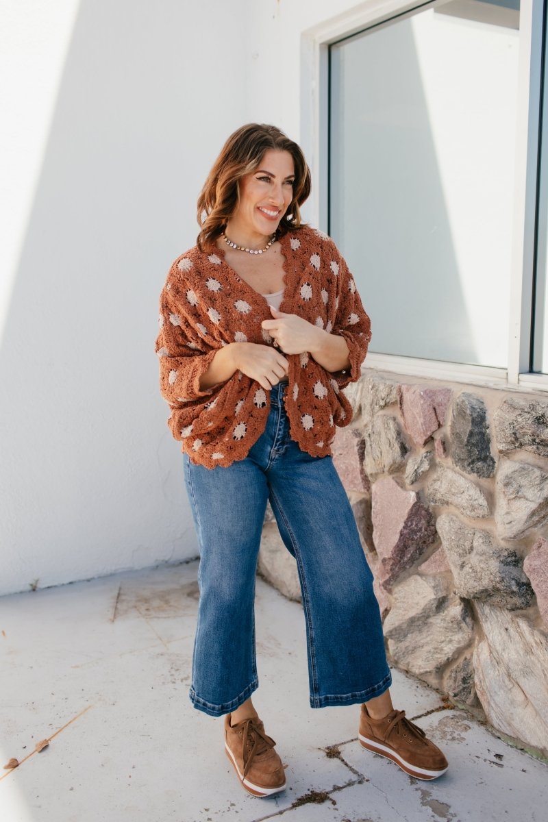 Close Knit Cardigan In Brick