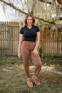 Coffee Break Barrel Jeans