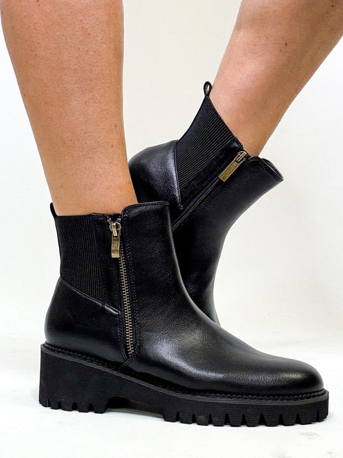 Corky's Black Take A Hike Boots - Macoma Boutique303 Mules & Boots