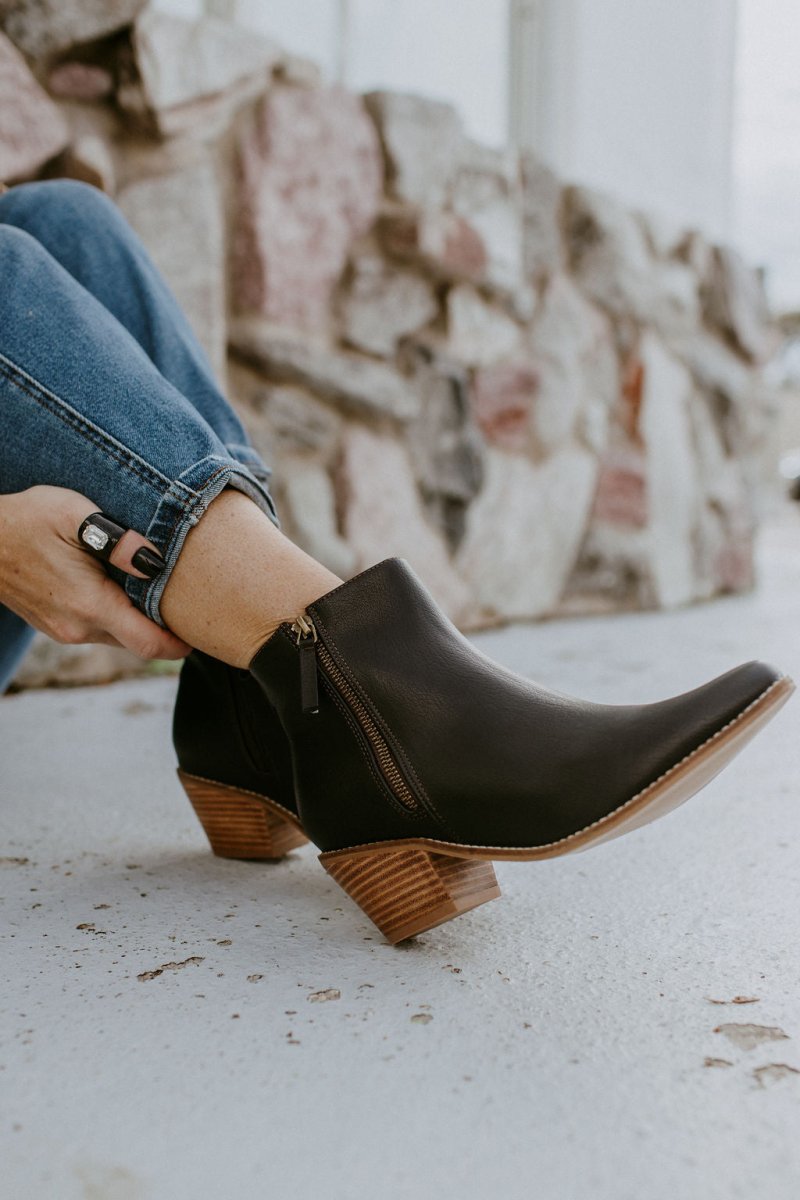 Corky's Black Toil N Trouble Boots