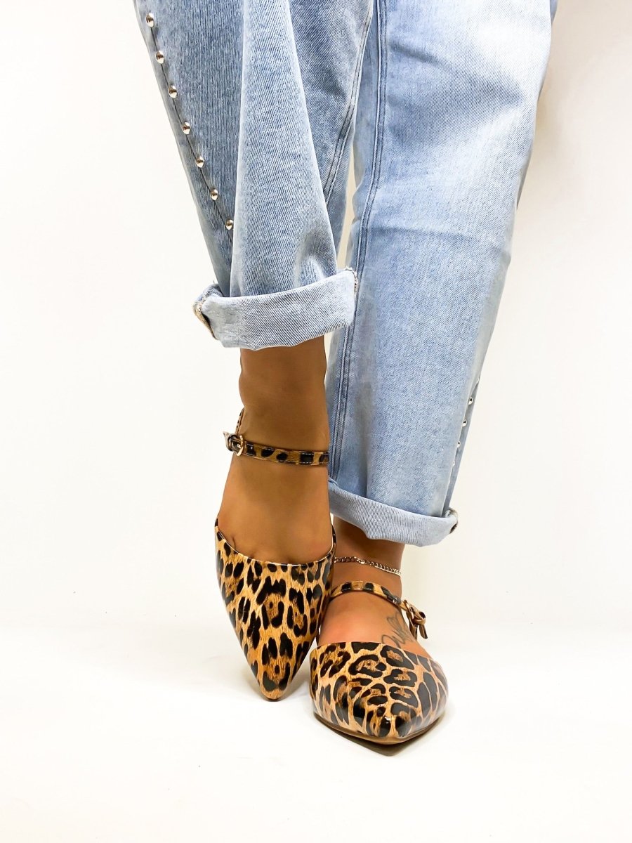 Corky's Leopard Wanna Grab Drinks Flats