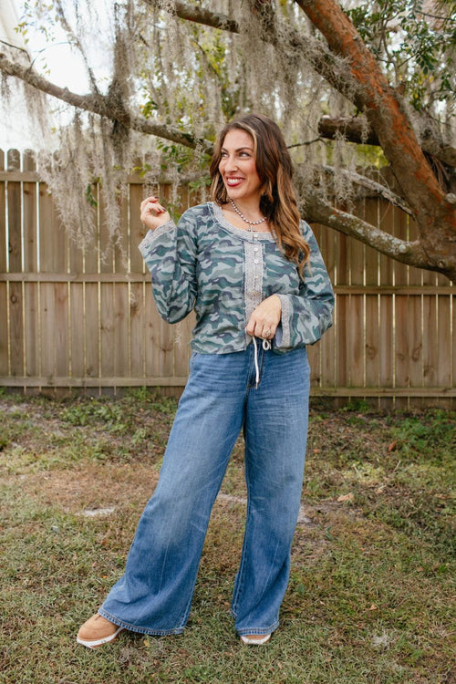 Edgy & Feminine Top - Macoma Boutique120 Long Sleeve