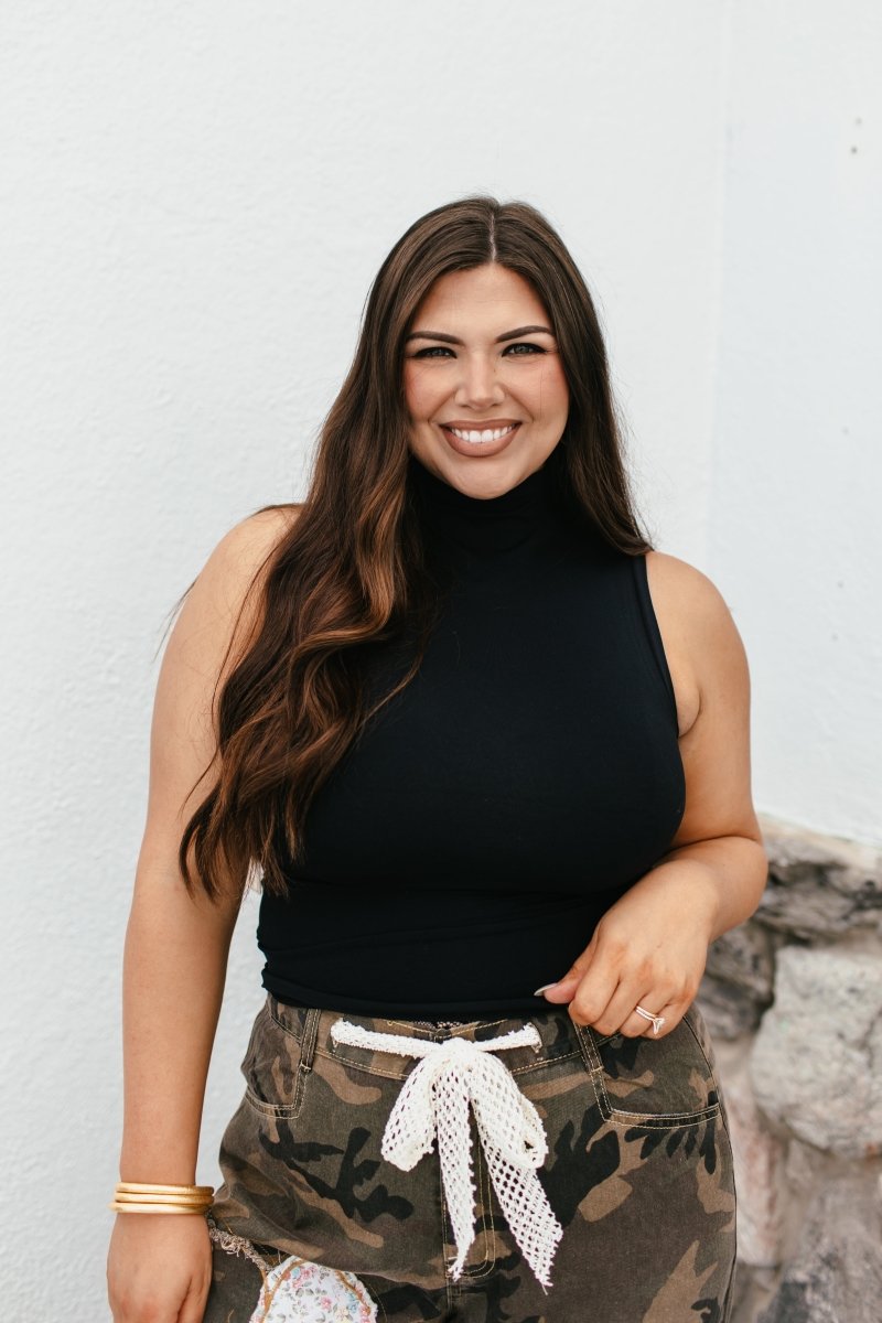 Essential Layers Seamless Mock Neck Tank In Black - Macoma Boutique100 Short Sleeve