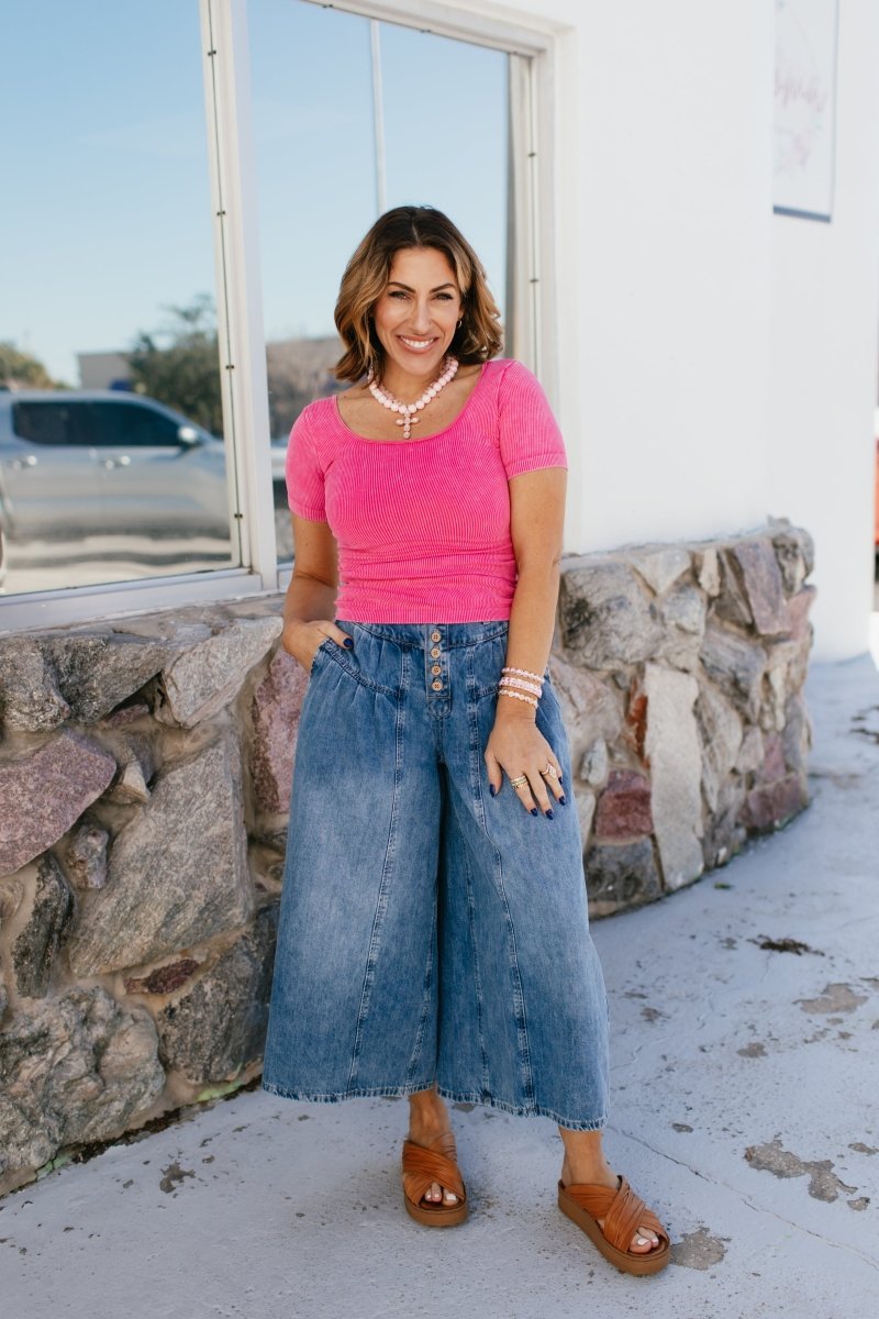 Everyday Casual Ribbed Seamless Top In Fuchsia - Reg & Curvy - Macoma Boutique100 Short Sleeve