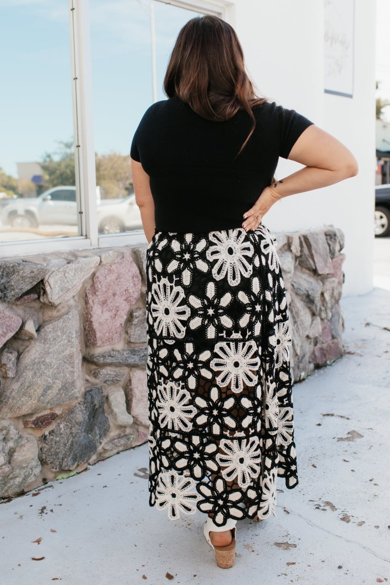 Falling Florals Skirt Reg/Curvy - Macoma Boutique200 Skirts