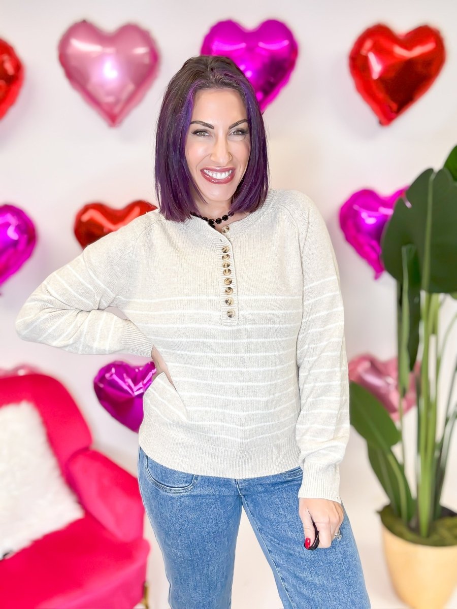 Flip A Switch Top - Reg/Curvy - Macoma Boutique130 Sweaters