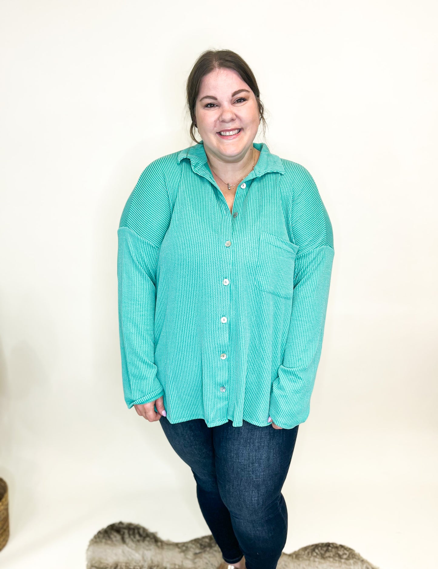 Jade In The Shade Button Up Top - Reg/Curvy
