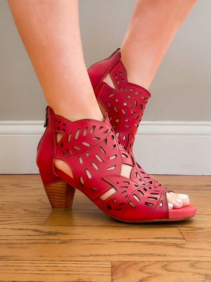 L'artiste Red Icon Boots - Macoma Boutique303 Mules & Boots