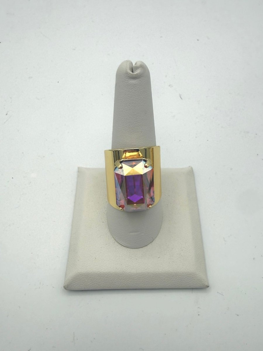 Let's Party Ring In Fuchsia - Macoma Boutique315 Jewelry