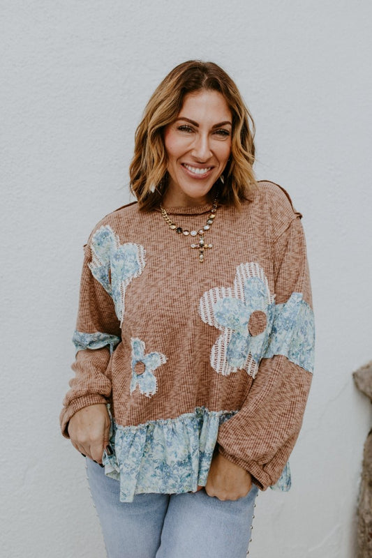 Live Your Best Life Top - Macoma Boutique120 Long Sleeve