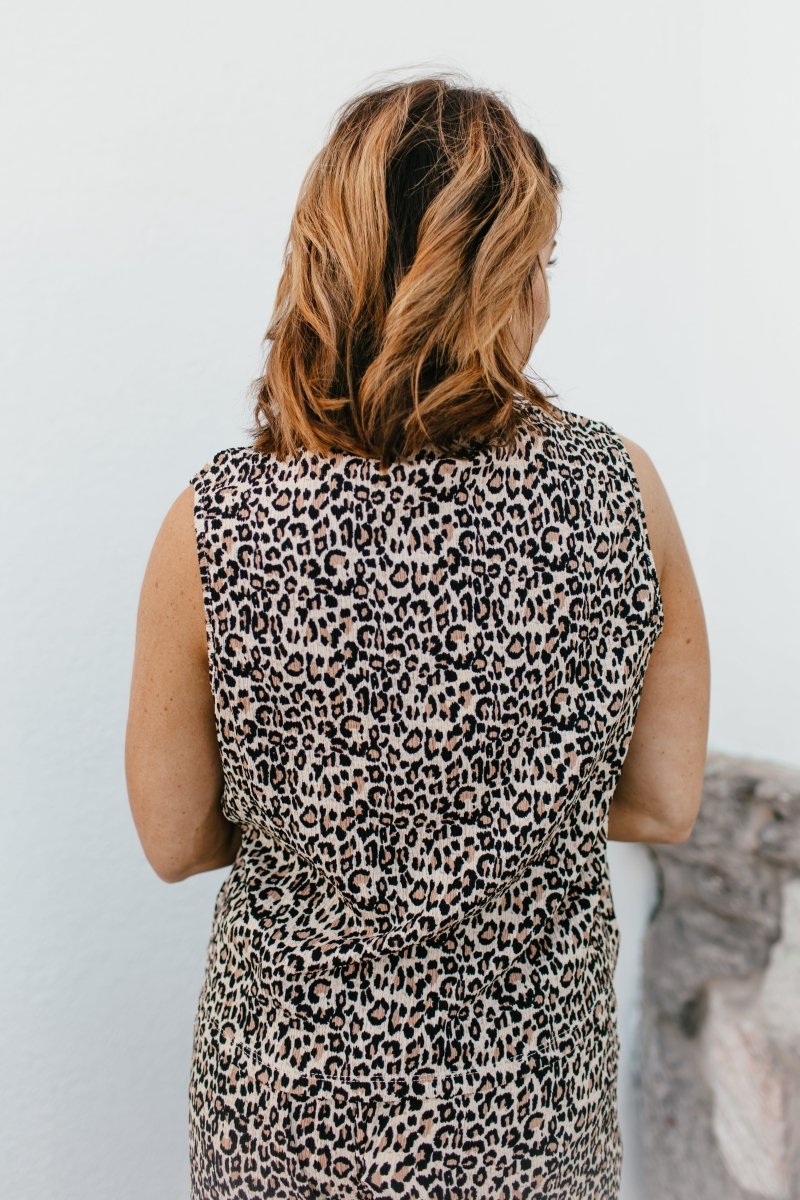 Minimalist Tank Top In Leopard - Reg & Curvy - Macoma Boutique100 Short Sleeve