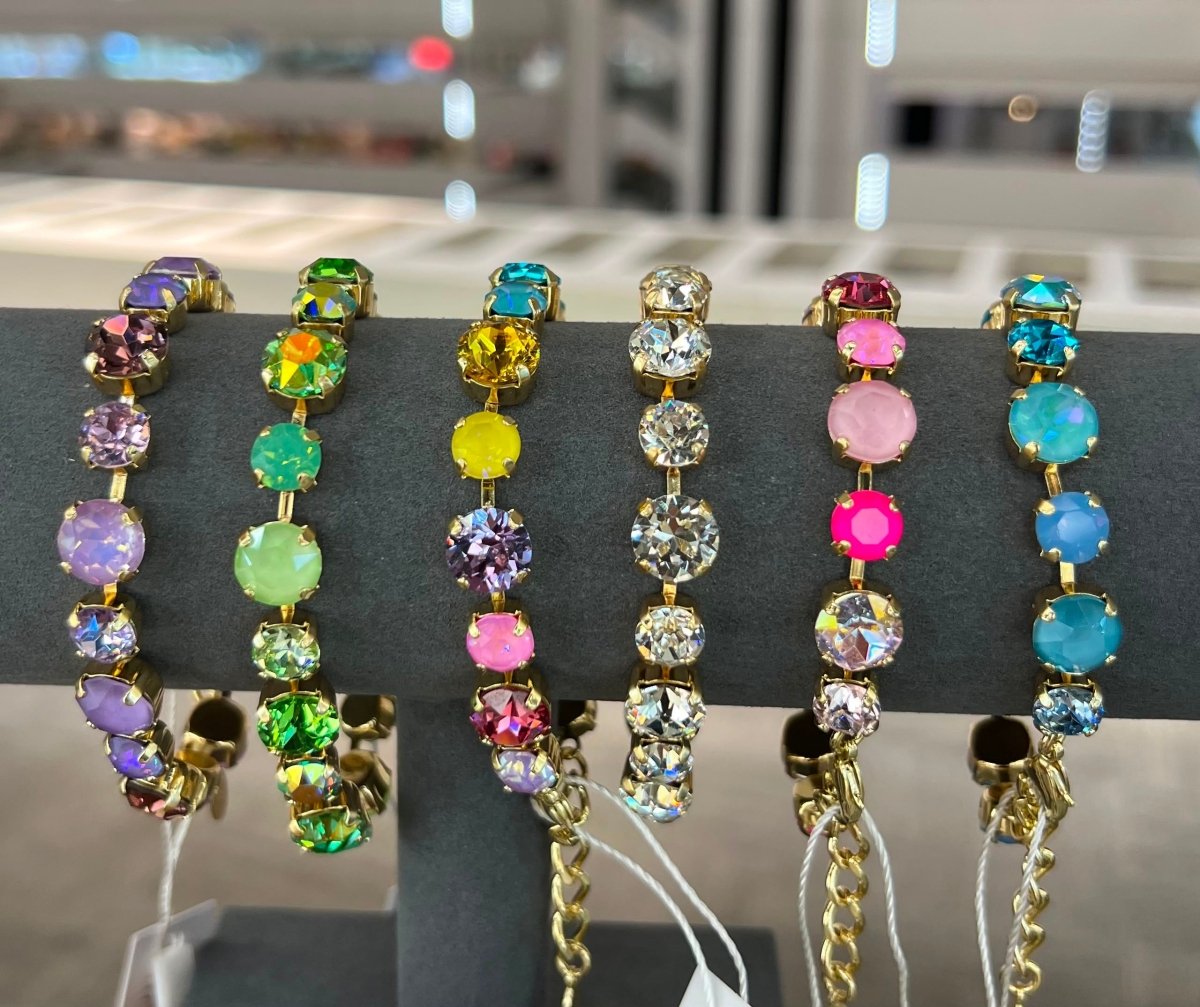 Presale: Paris After Dark Bracelet 8/10MM in Gold - Macoma Boutique555 Presales