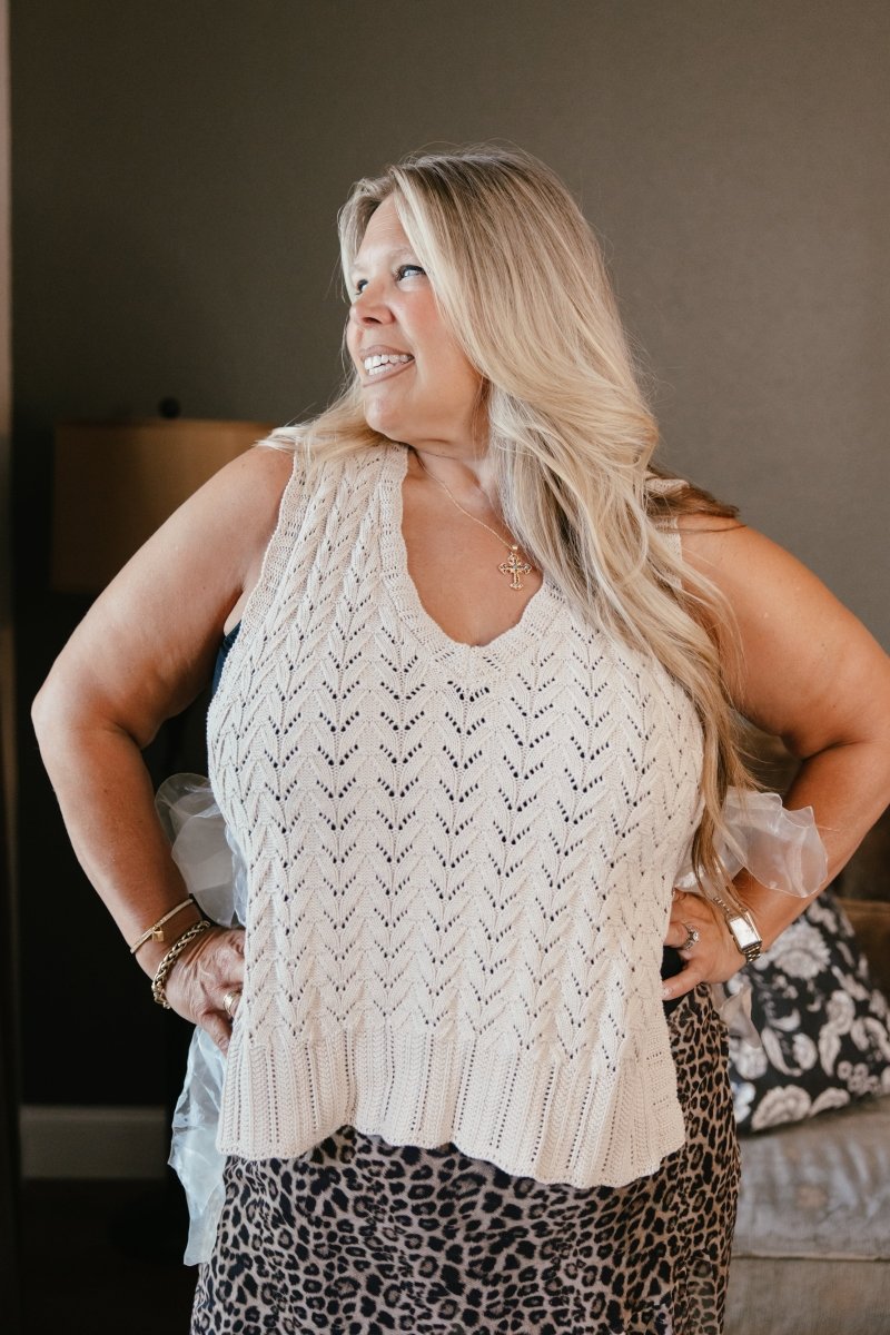 Pretty Moment Top - Macoma Boutique110 Tanks