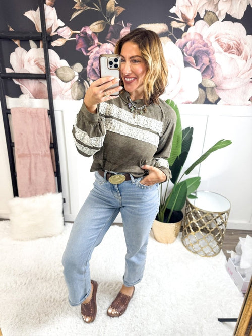 Rustic Bloom Top In Olive - Macoma Boutique120 Long Sleeve