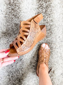 Spring Step Brown Inocencia Wedge Sandals - Macoma Boutique310 Accessories/Jewelry
