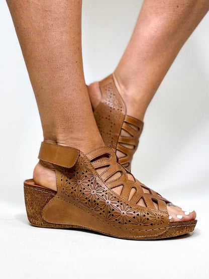 Spring Step Brown Inocencia Wedge Sandals - Macoma Boutique310 Accessories/Jewelry