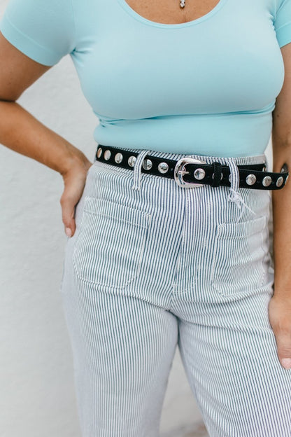 Suede Belt With Wide Studs In Black - Macoma Boutique310 Accessories/Jewelry