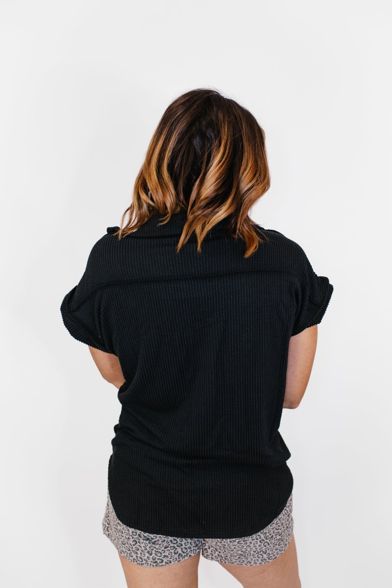 The Button Breeze Top in Black - Reg/Curvy - FINAL SALE - Macoma Boutique100 Short Sleeve