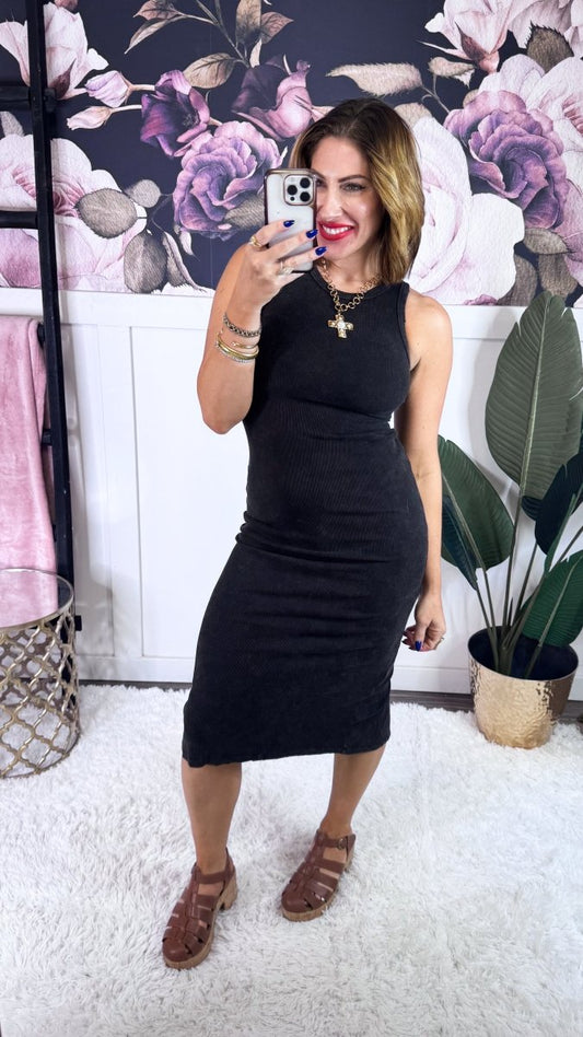 Timeless Fit Midi Dress - Macoma Boutique250 Dresses