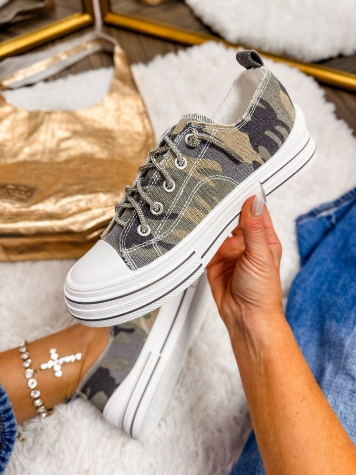 Very G Khaki Camo Aman Sneakers - Macoma Boutique301 Sneakers