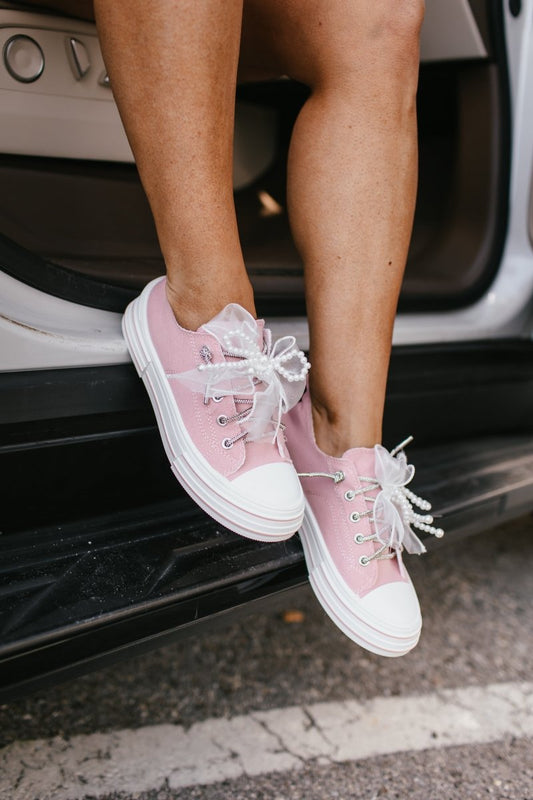 Very G Natural Aman Pearls Sneakers In Light Pink - Macoma Boutique301 Sneakers