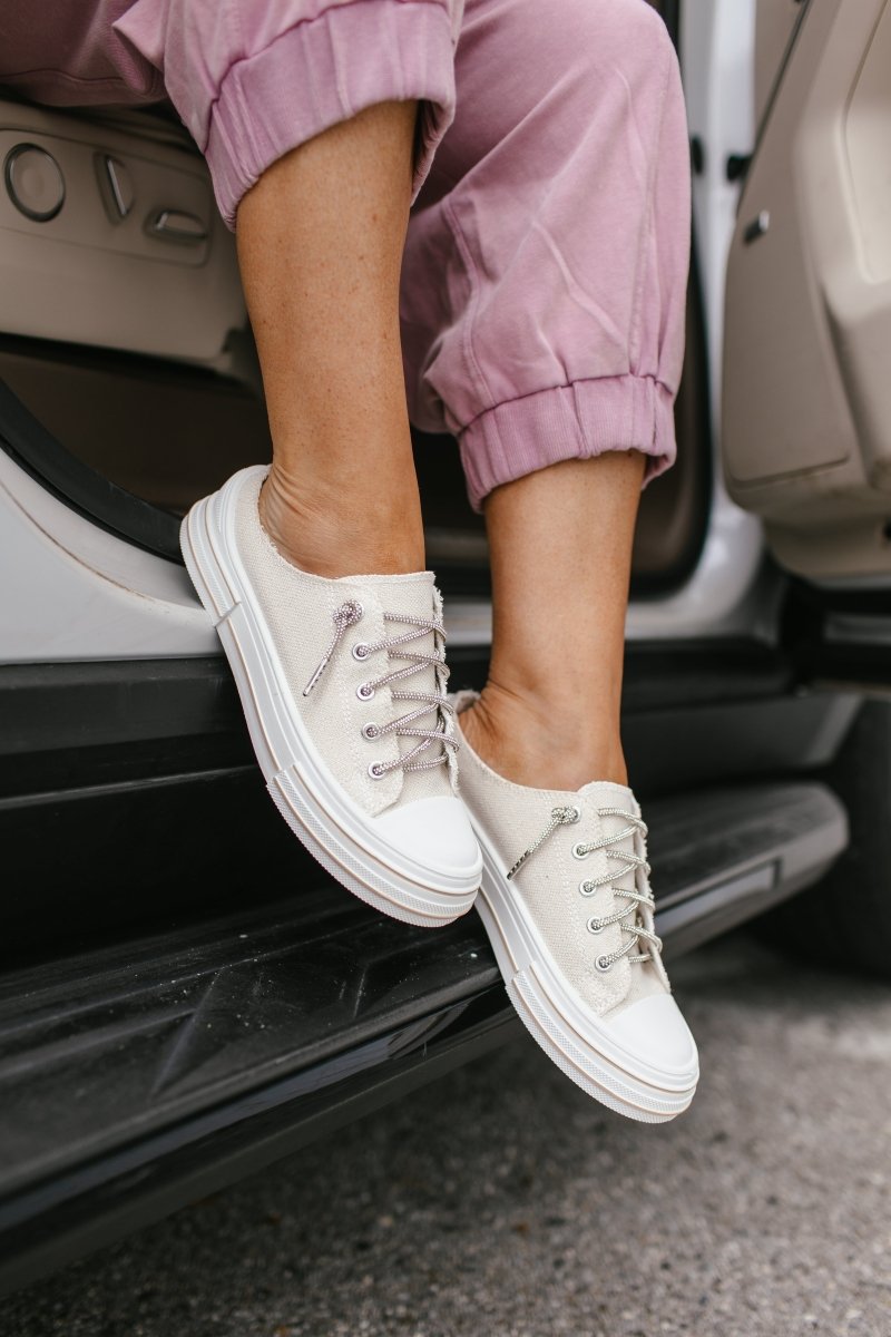 Very G Natural Aman Slip On Sneakers - Macoma Boutique301 Sneakers