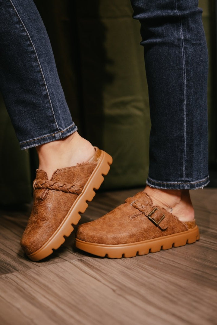 Very G Tan Cali Tooled Shoes - Macoma Boutique305 Flats