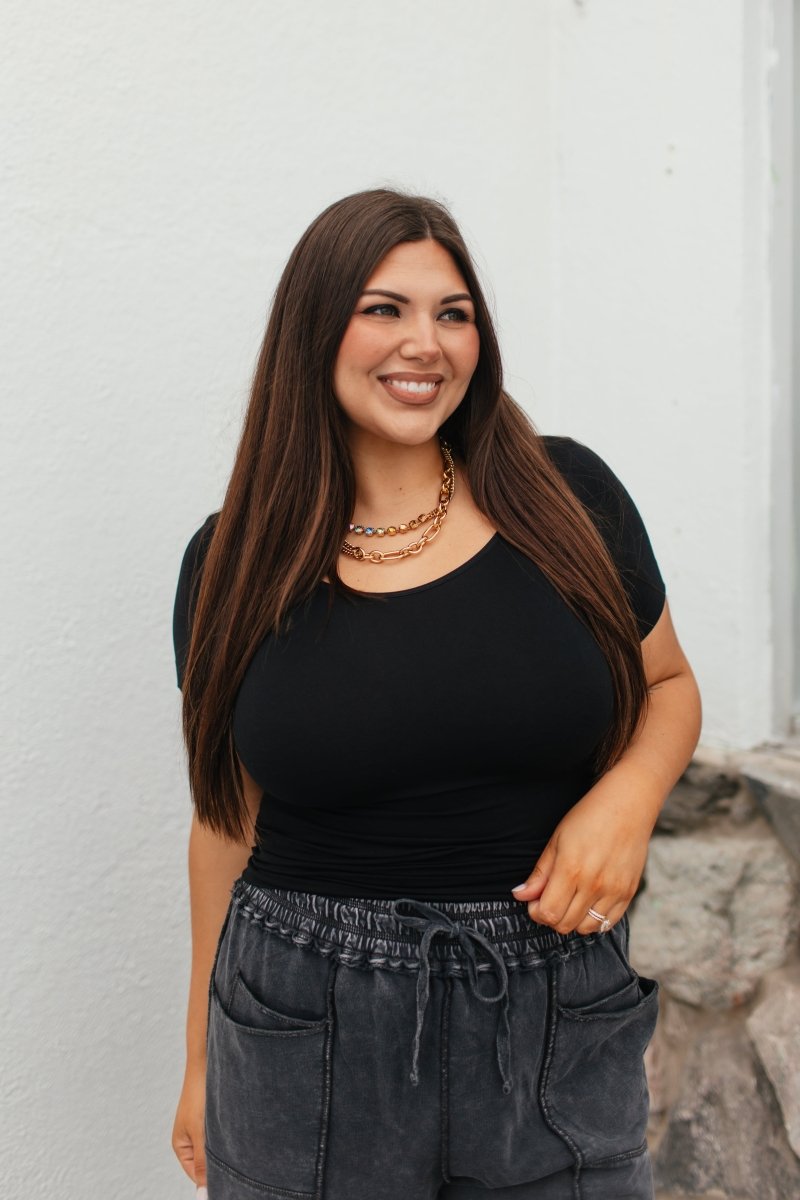 What's The Scoop Seamless Top In Black - Reg & Curvy - Macoma Boutique100 Short Sleeve