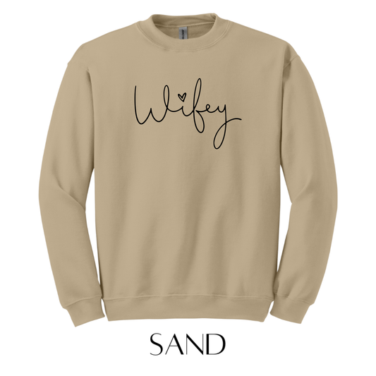 Wifey Graphic Pullover