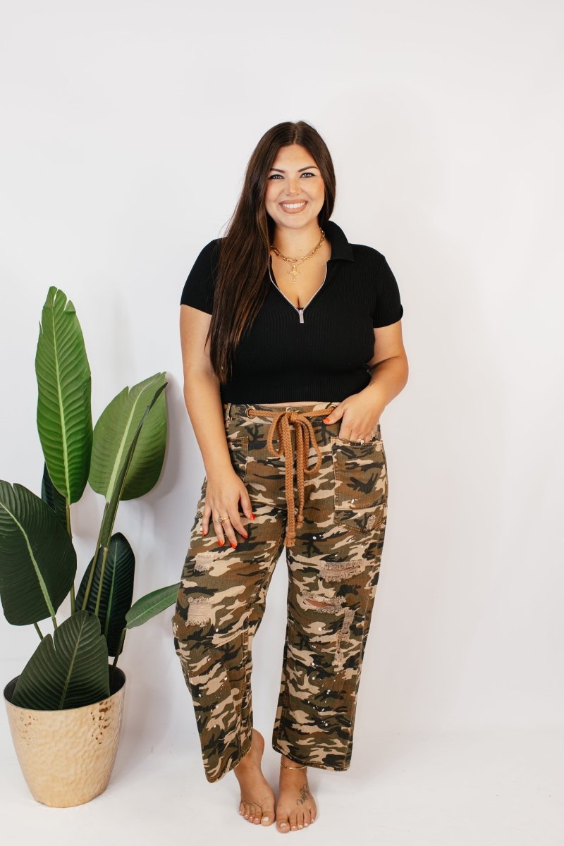 Zip It Crop Top - Reg & Curvy - Macoma Boutique100 Short Sleeve